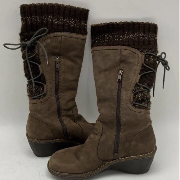 Ugg Brown Suede Women's Back Lace Sweater Boots Size 8 - Picture 1 of 7